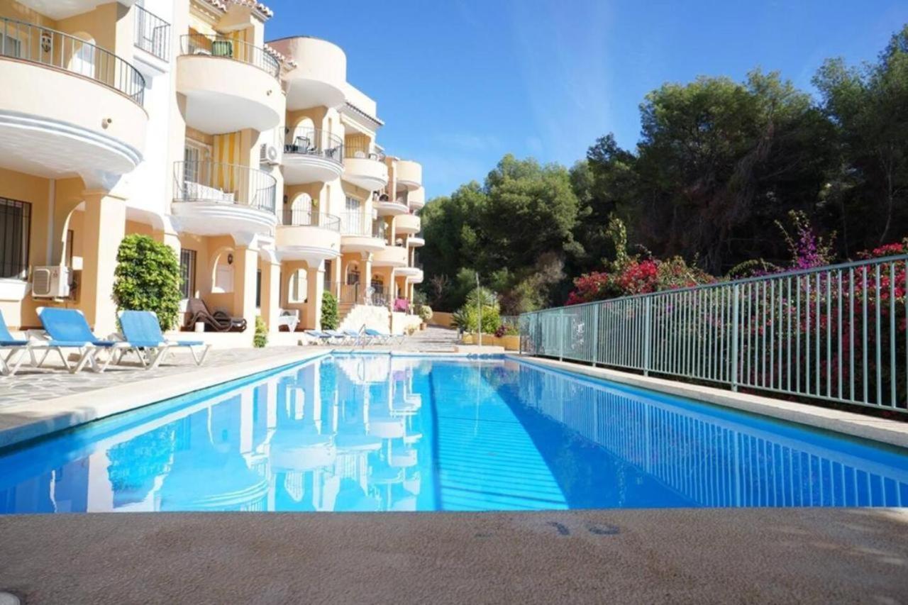 Playa, Piscina Y Relax En Coqueto En