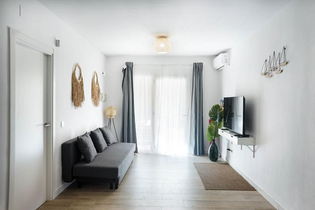 Apartamento Playa, Piscina Y Relax En Coqueto En
