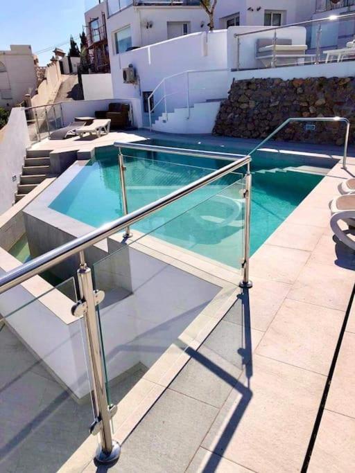 Modern + Infinity Pool. Views In Nerja! * Nerja