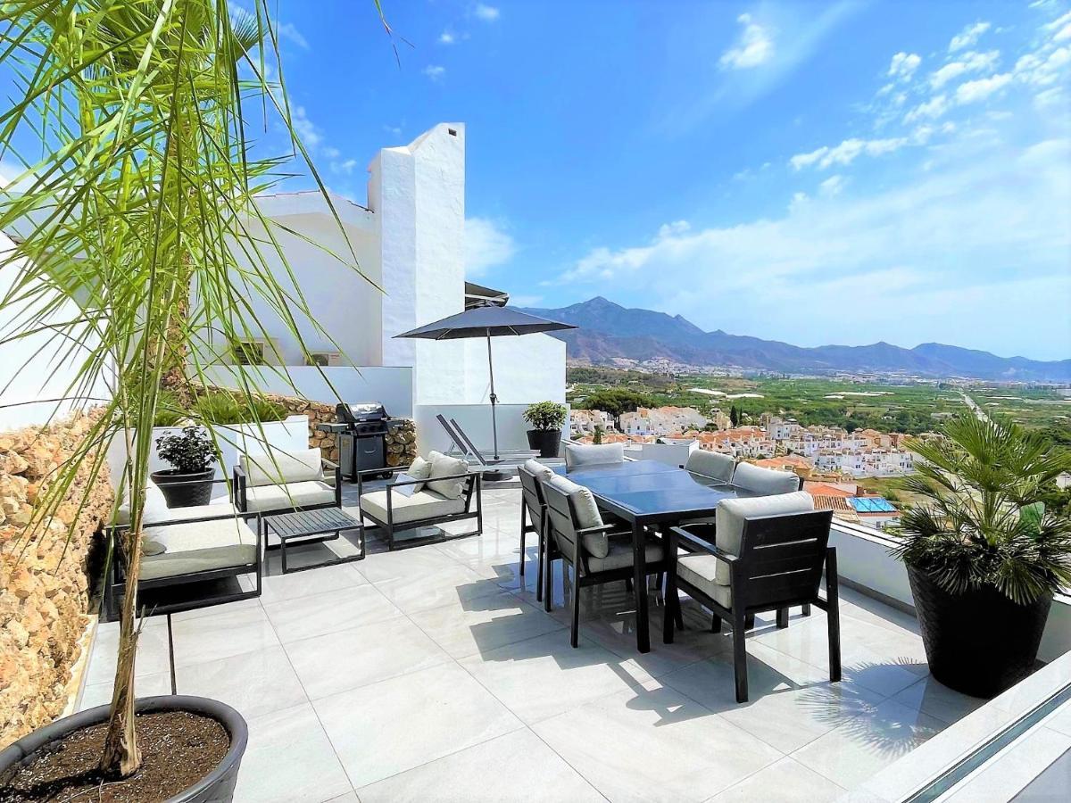 Villa Colina Del Mar - With Heated Pool & Luxurious View Near The Nerja