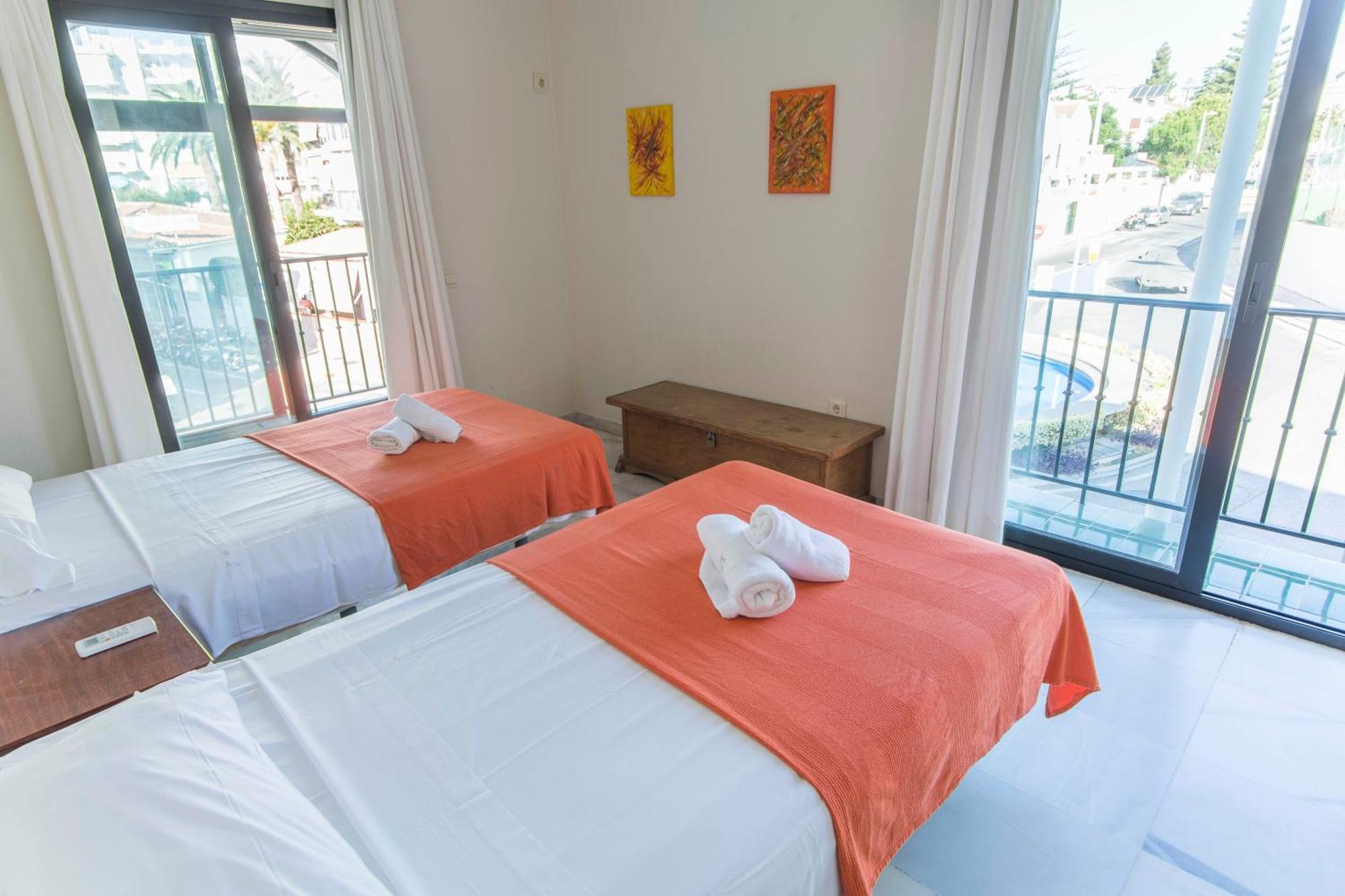 Canovas Nerja - Alcazaba Parador, Piscina, 3 Dorm Appartement Nerja