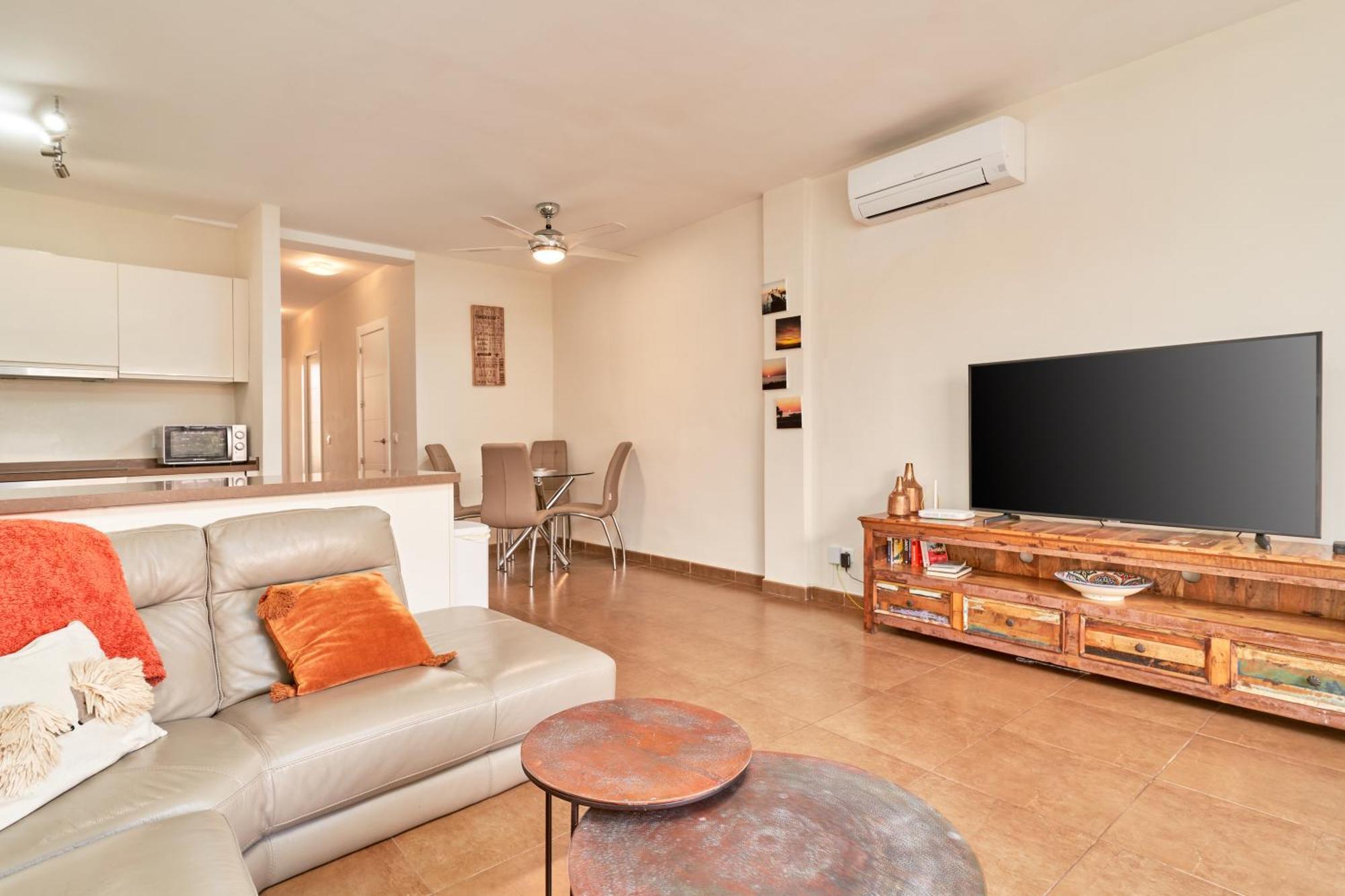 Luxury 1st Floor In Apartment Nerja