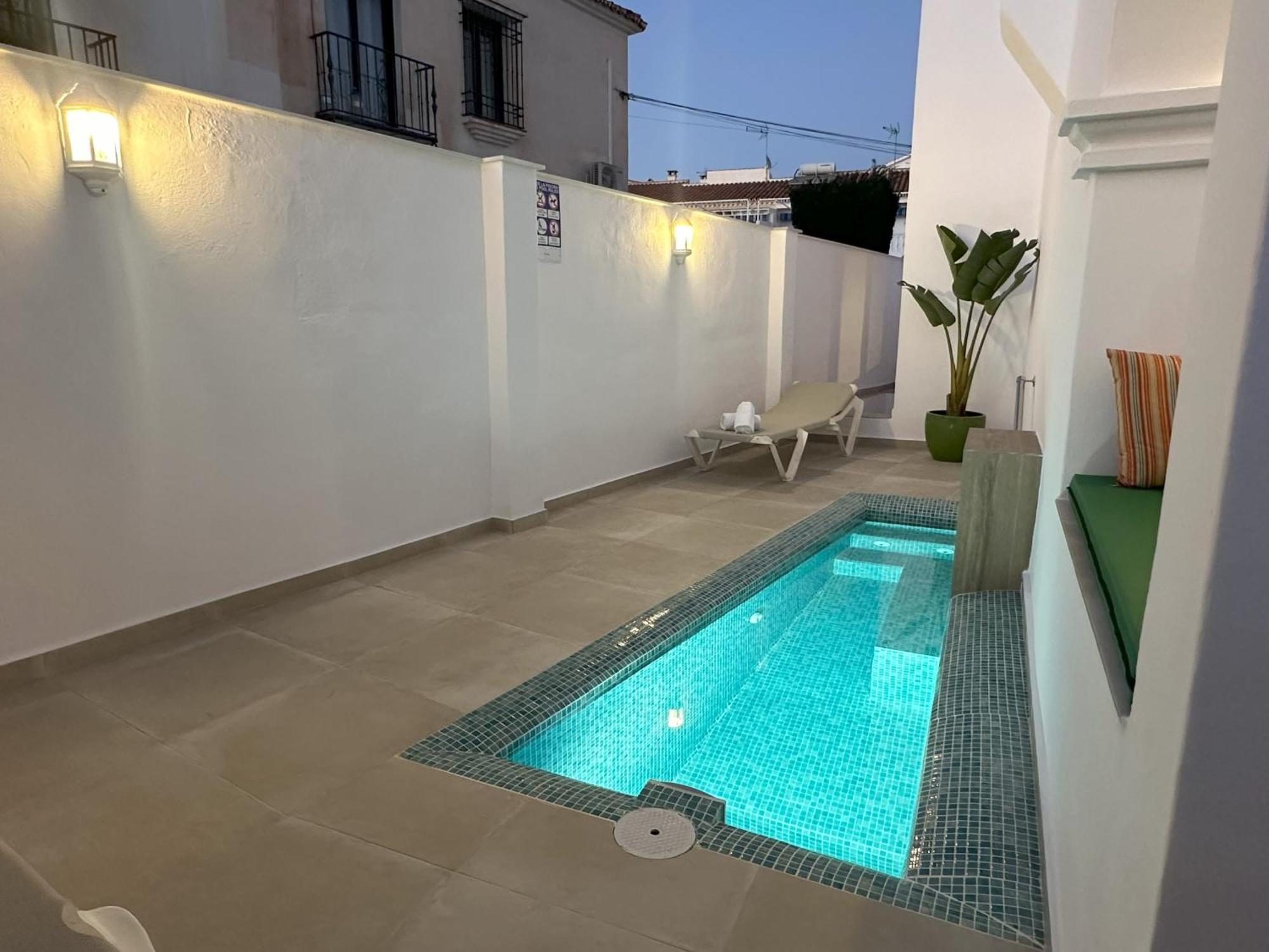 Paradise - Coral * Nerja