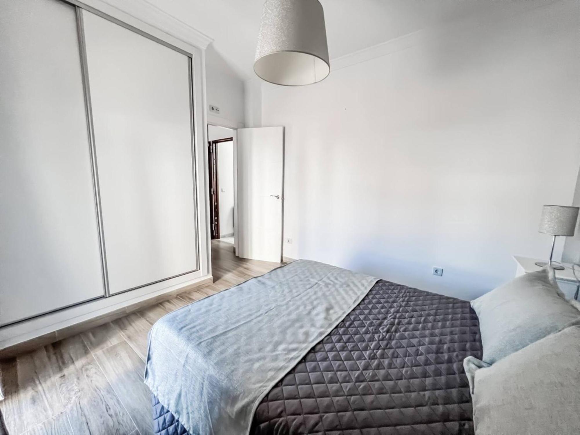 Cd-1382 Two Bedroom With Terrace