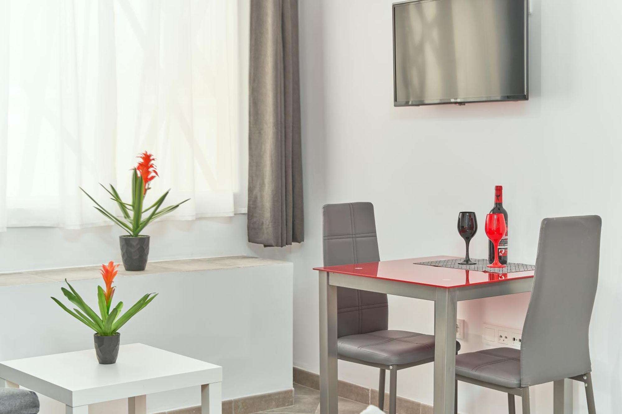 Apartment Boutique B1 Street Level *