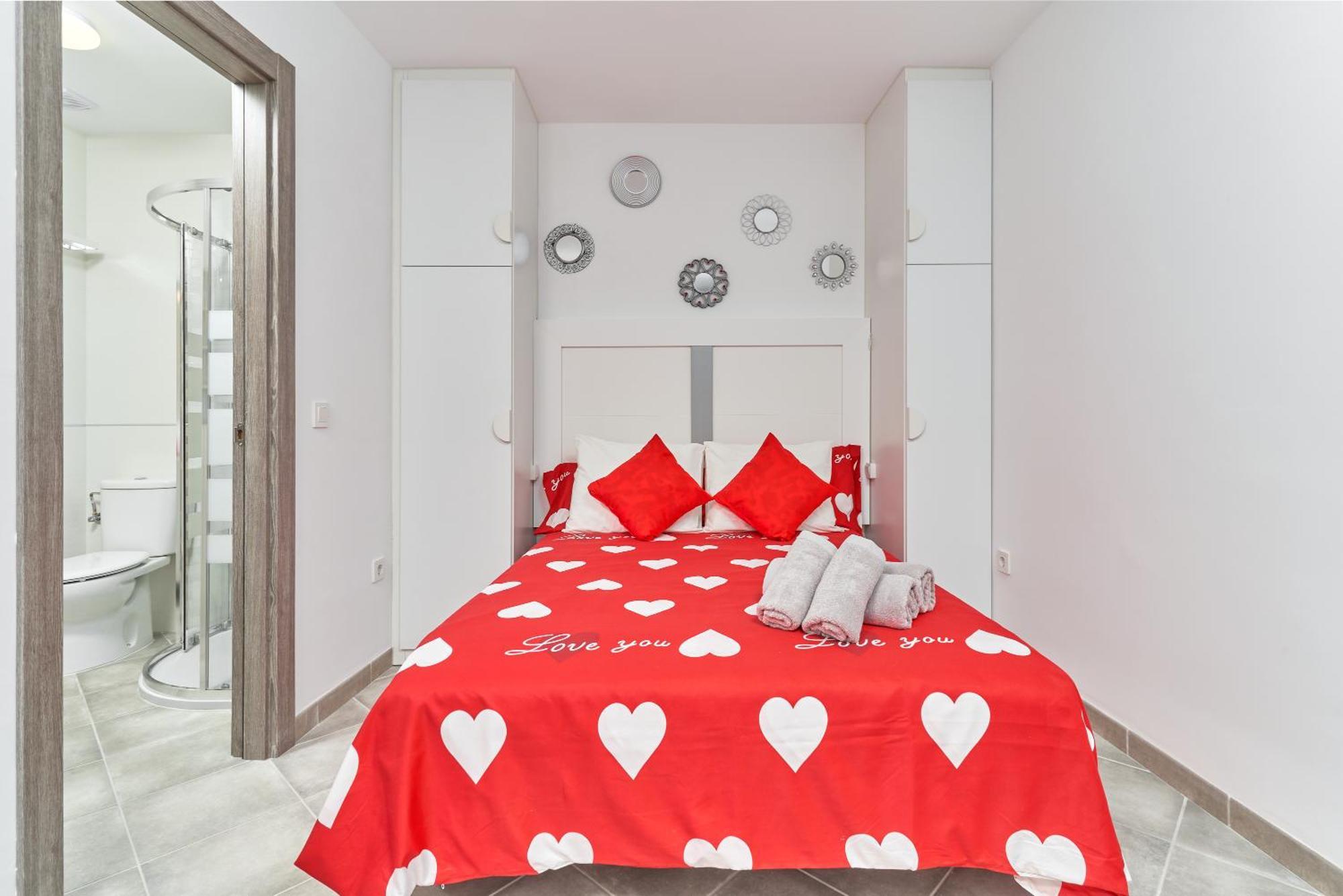 Boutique 103 Sweet Corner Apartment