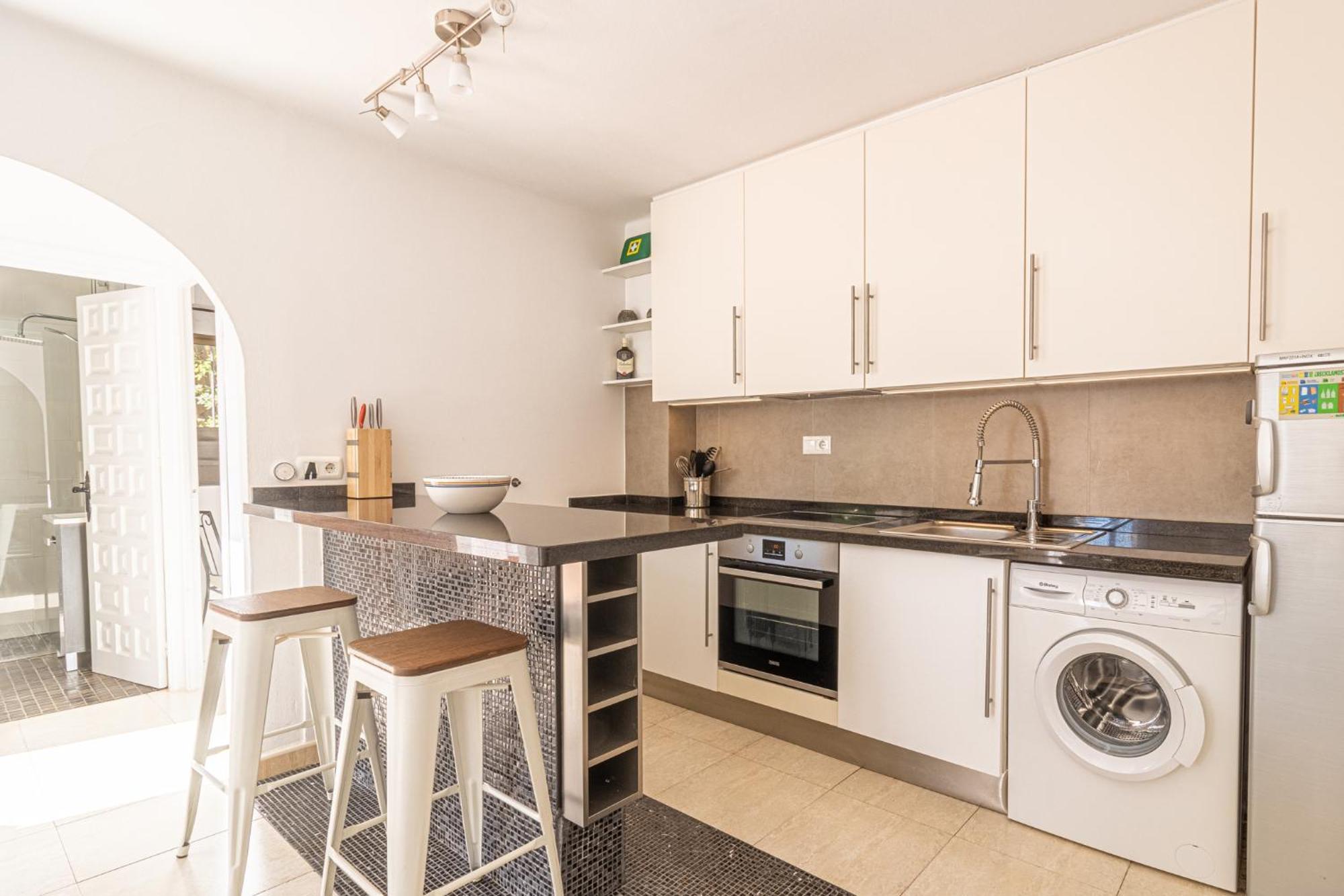 Capistrano Playa, 2 Bedroom & Free Wi-fi *