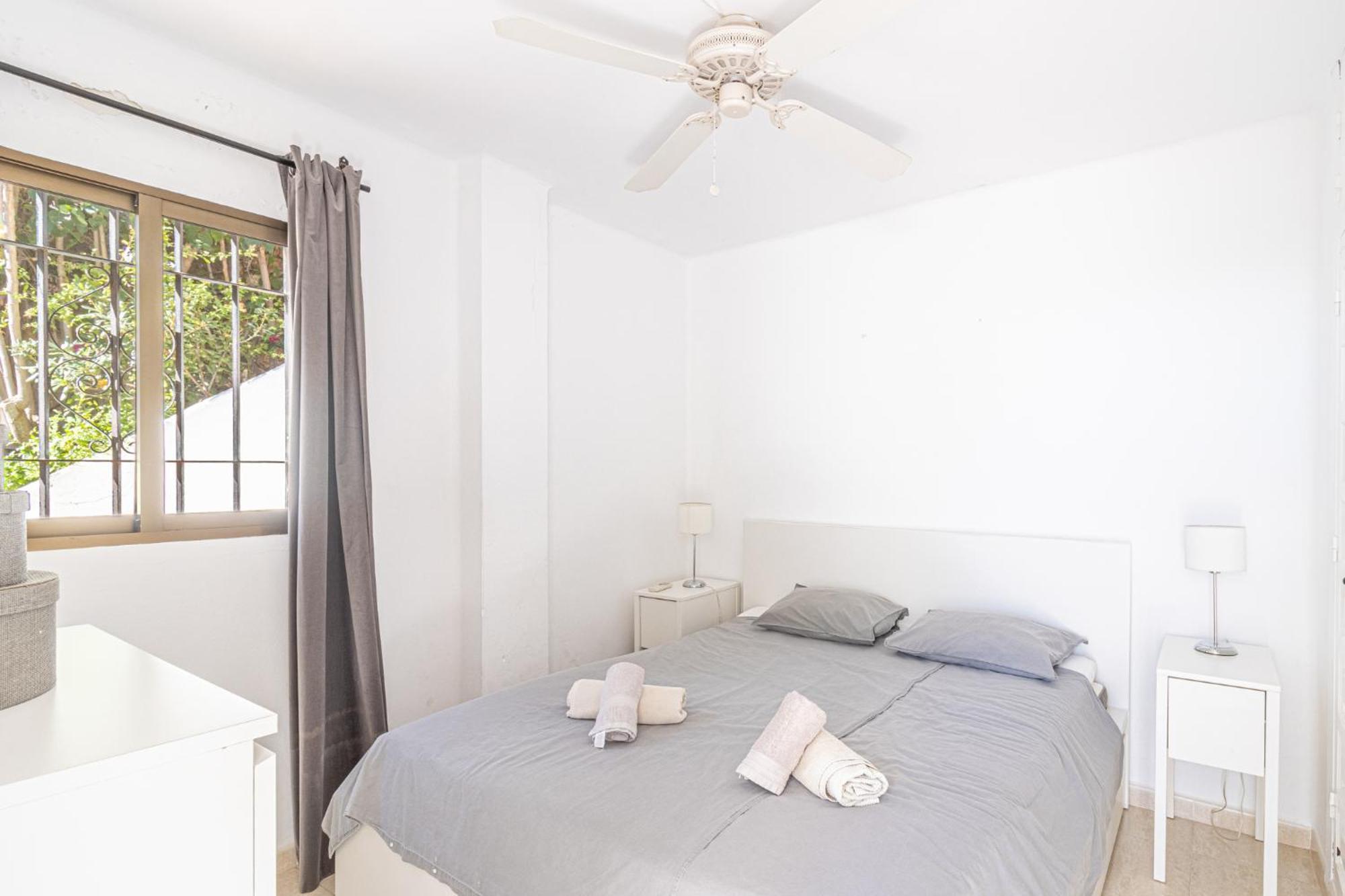 Capistrano Playa, 2 Bedroom & Free Wi-fi Apartamento Nerja