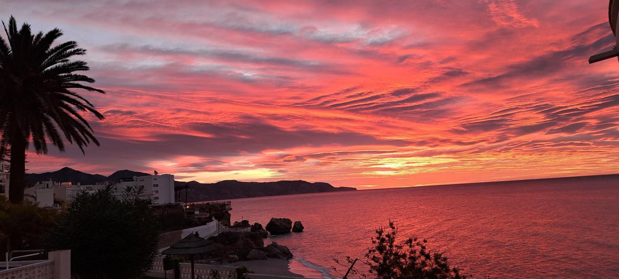 Apartment Acapulco Playa Beautiful Seaview Nerja