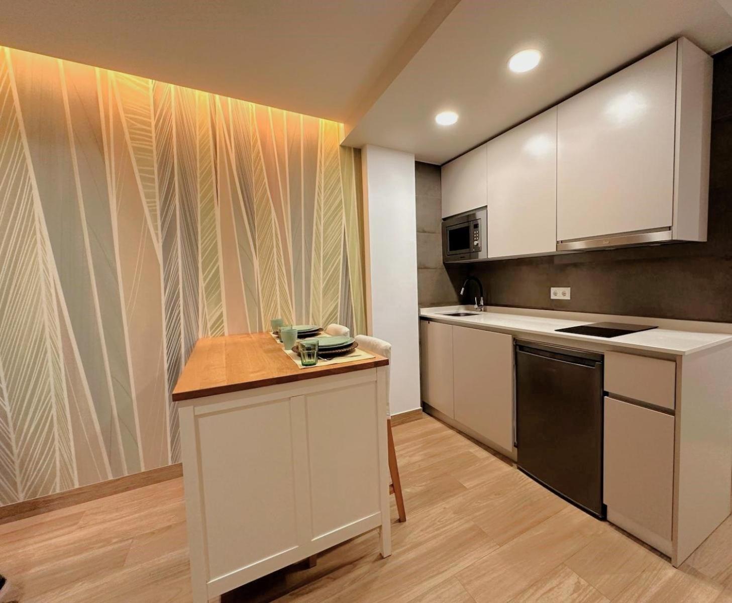 Estudio Centrico En * Nerja
