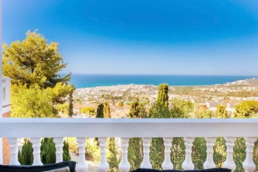 Precioso Mandarinos Con Vistas Al Mar