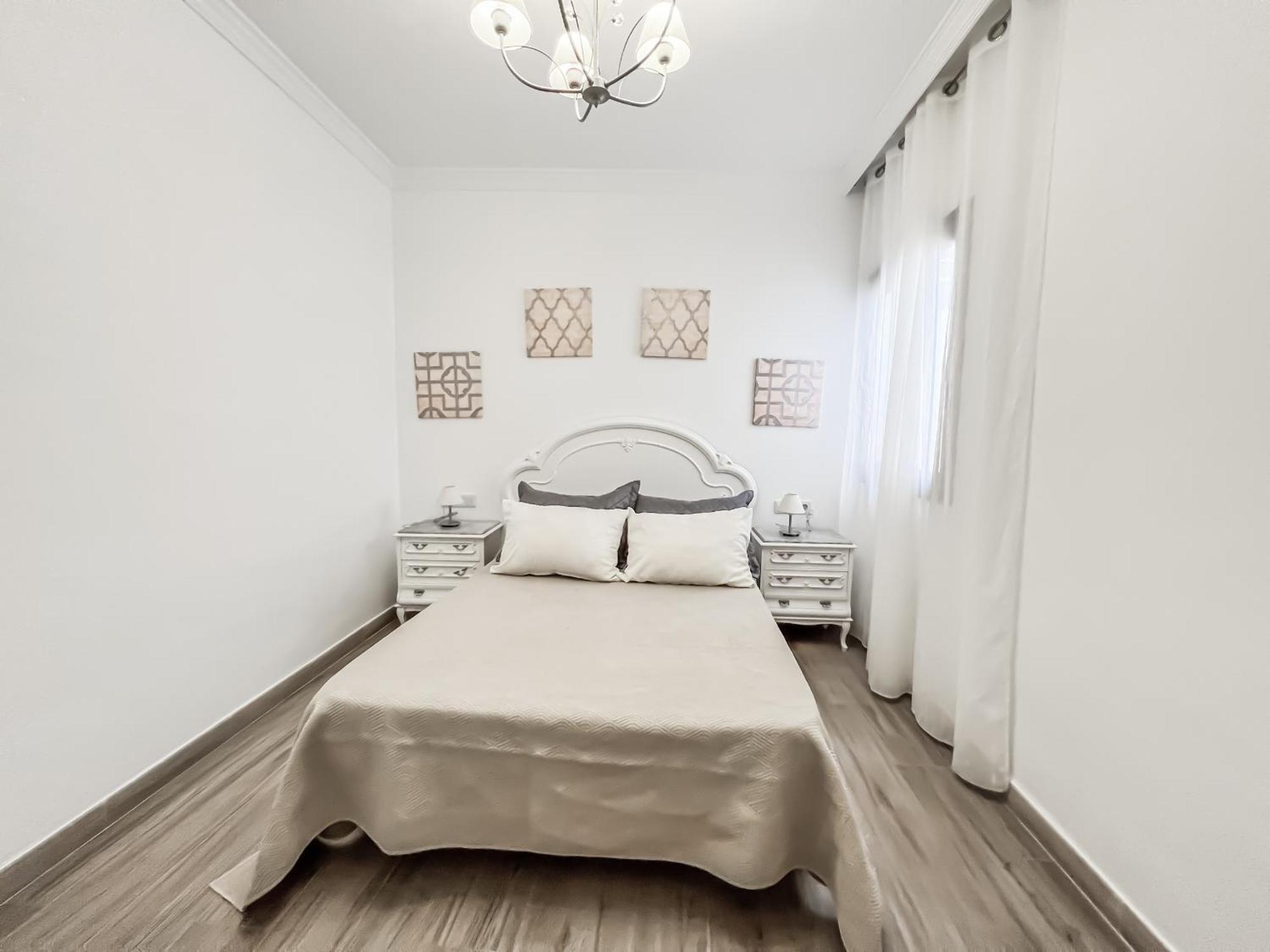 Cd-1382 Two Bedroom With Terrace Appartement