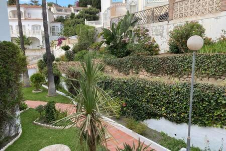 Con Piscina En Rosas De Capistrano * Nerja