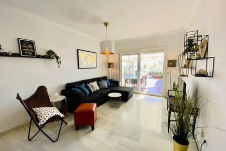 En Primera Linea De Playa Apartamento Nerja