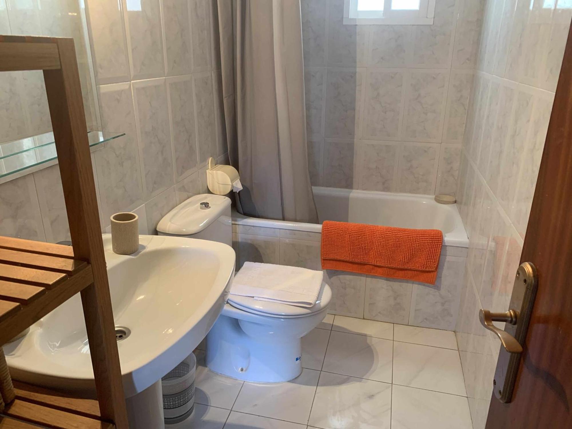 Casa Kaluel Adosado Blanco Nerja