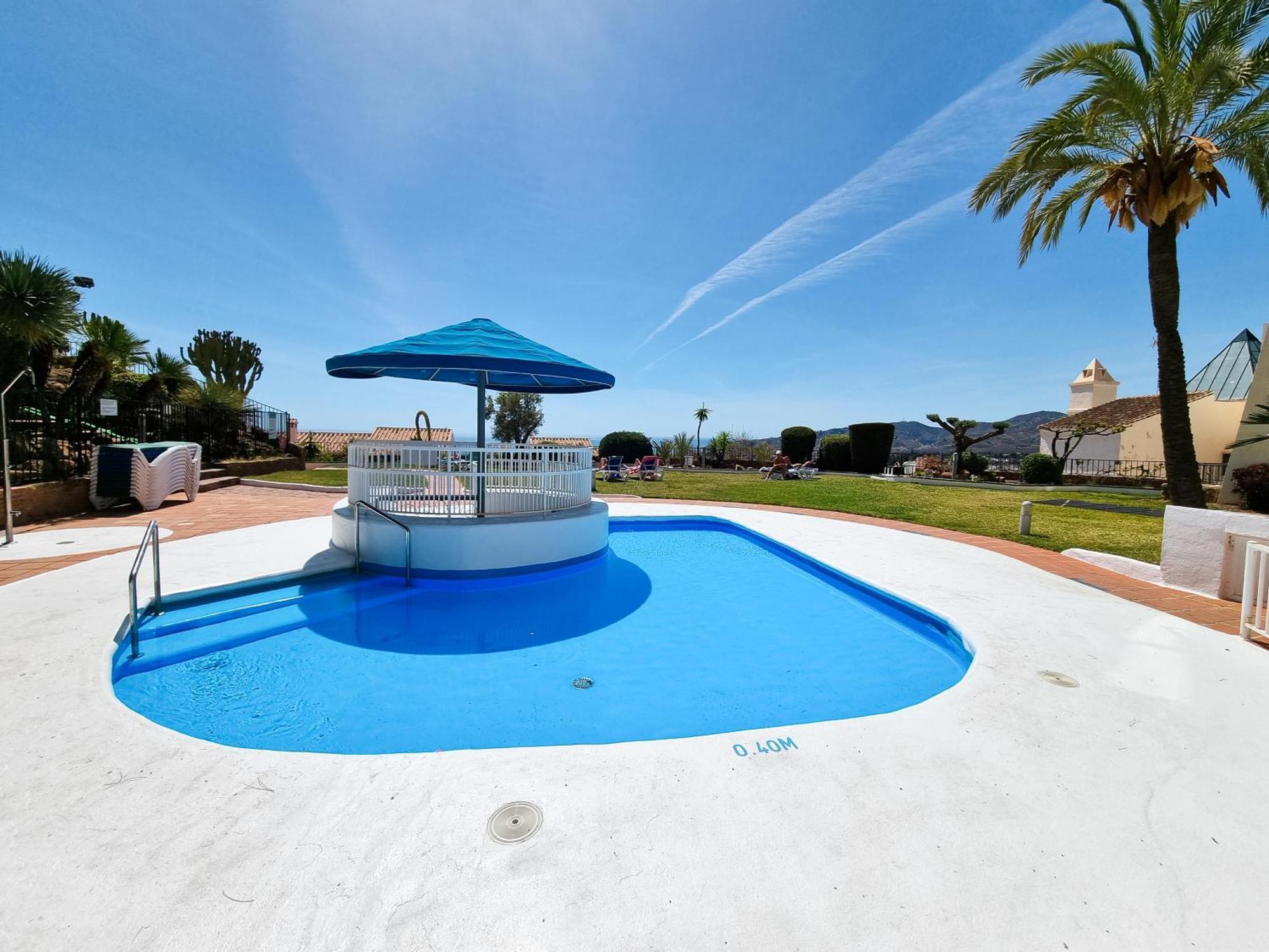 Newly Renovated In With Huge Pool
