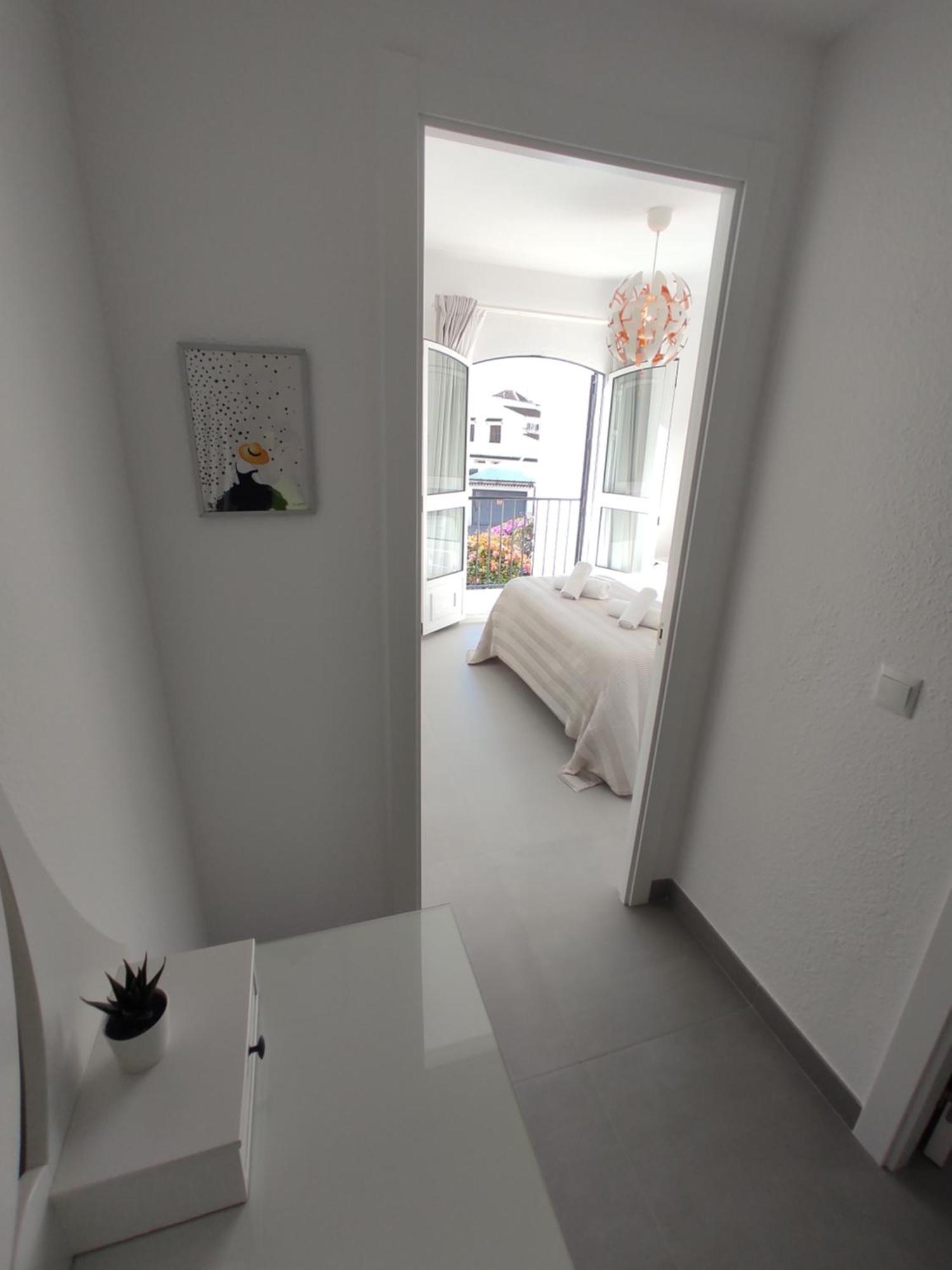 Residencial Pinos 3 Apartamento *