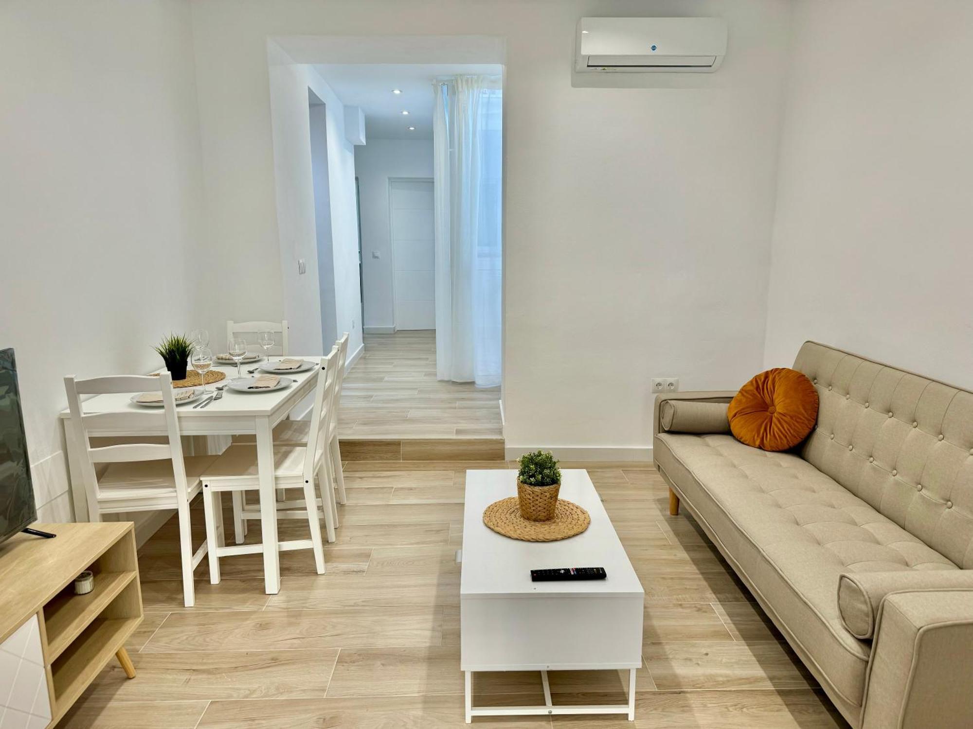 Nueva 29 * Nerja