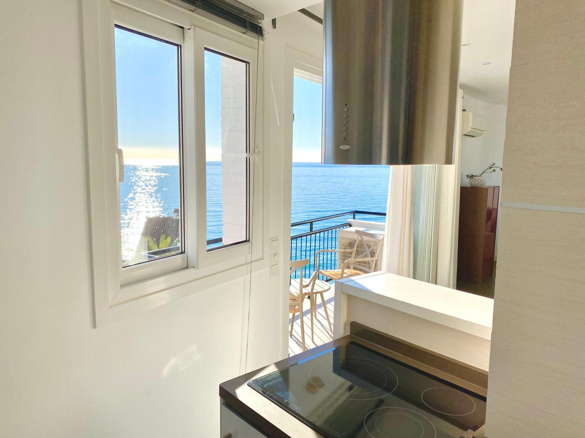 Modern Stunning Sea Views And Pool Apartment *