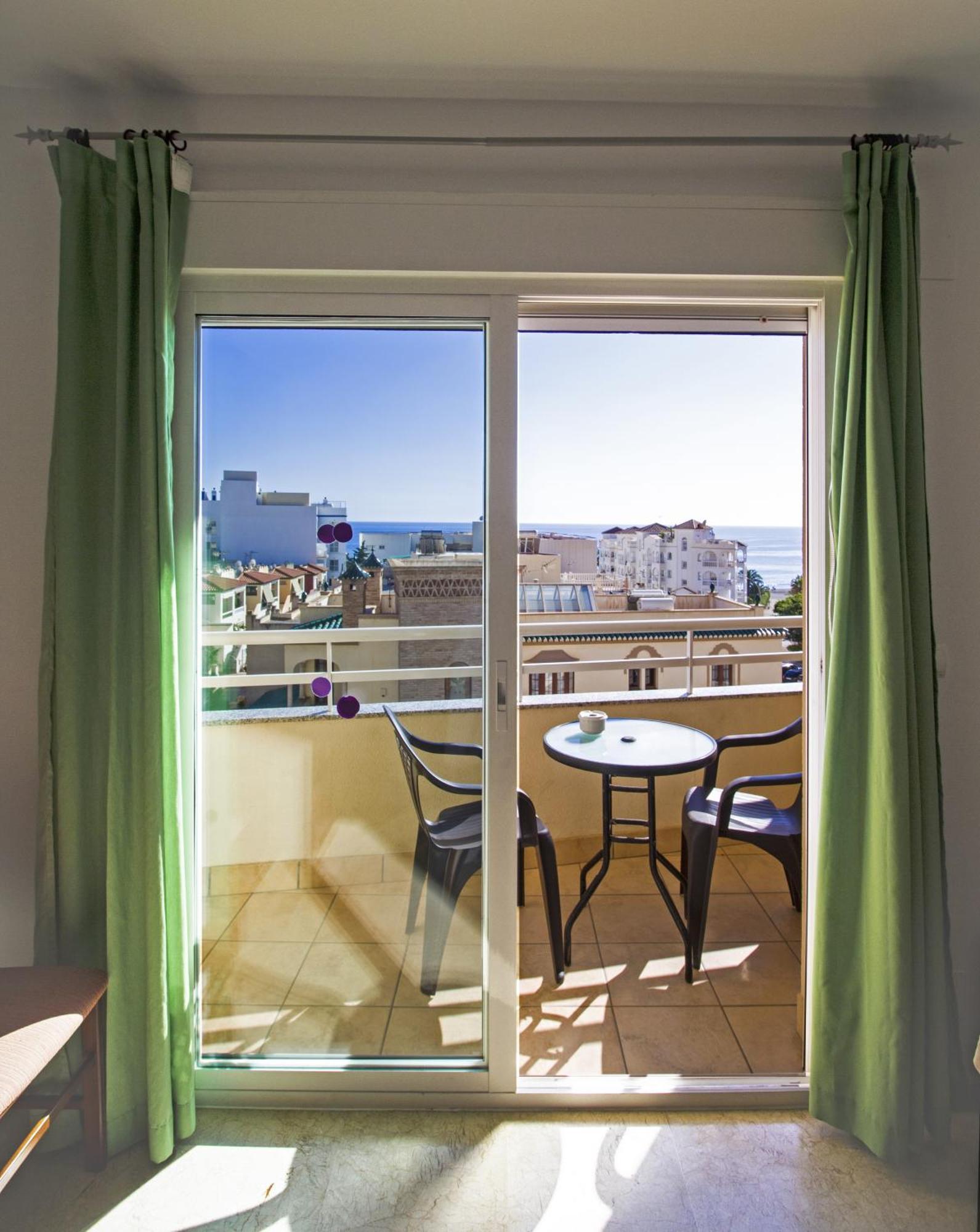 Apartamento Turísticos Fercomar Nerja