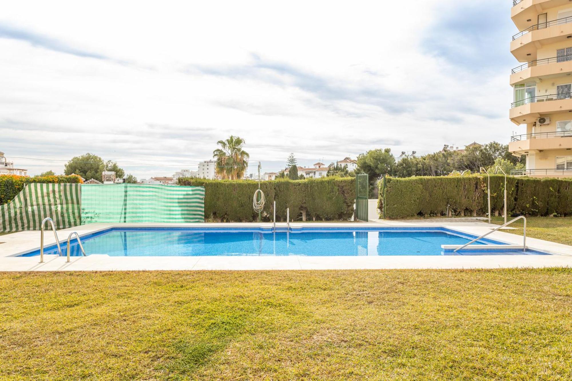 Two Bed Near Burriana Appartement