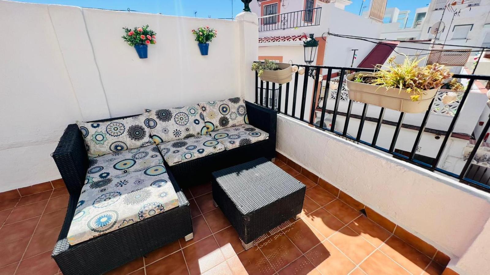 Jimena Malaga En El Centro De Apartamento *