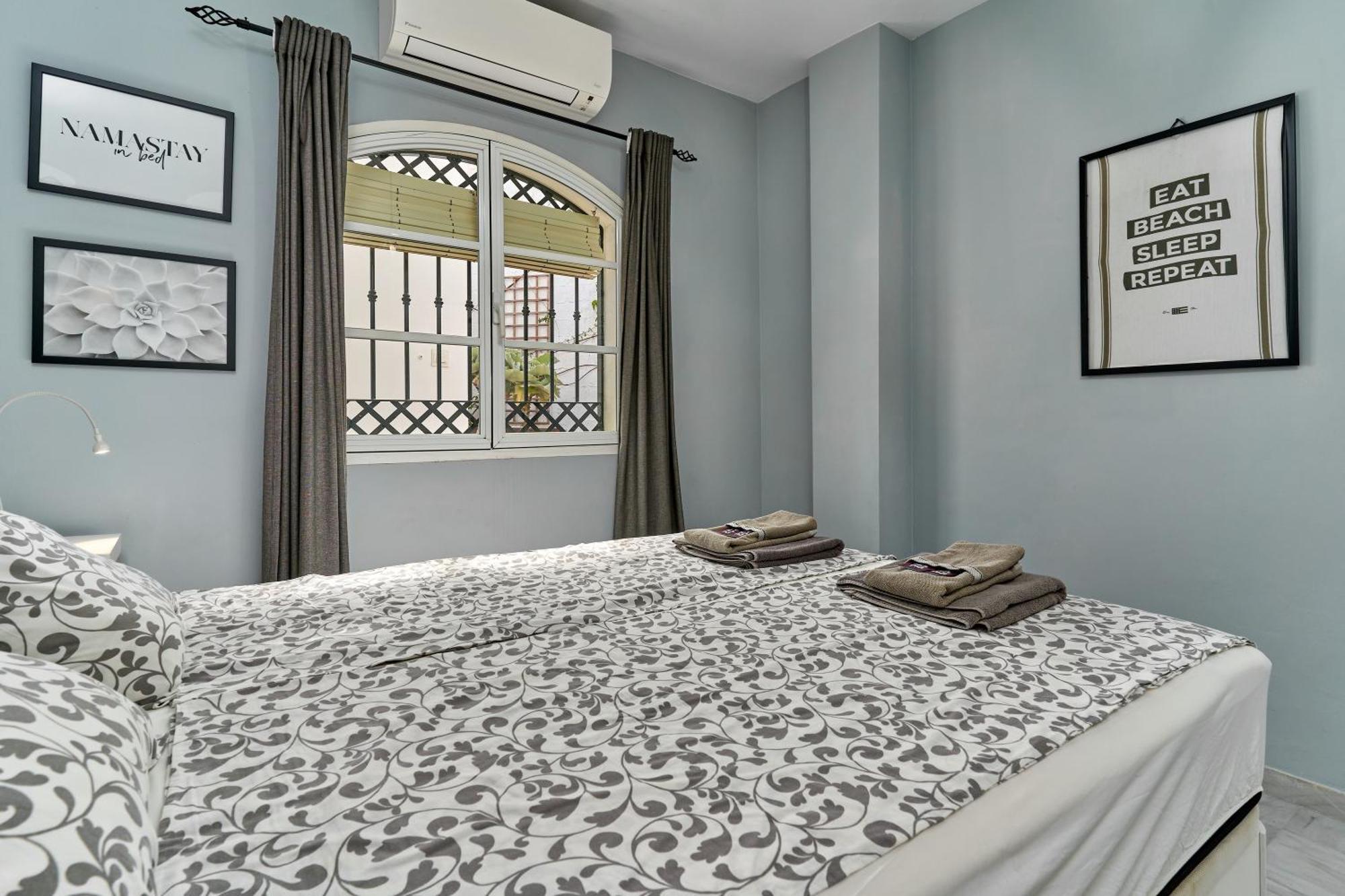 One Bedroom Penthouse Apartment *