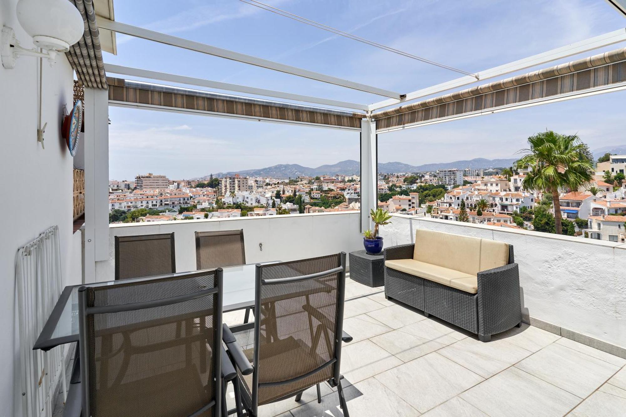 One Bedroom Penthouse Apartment *