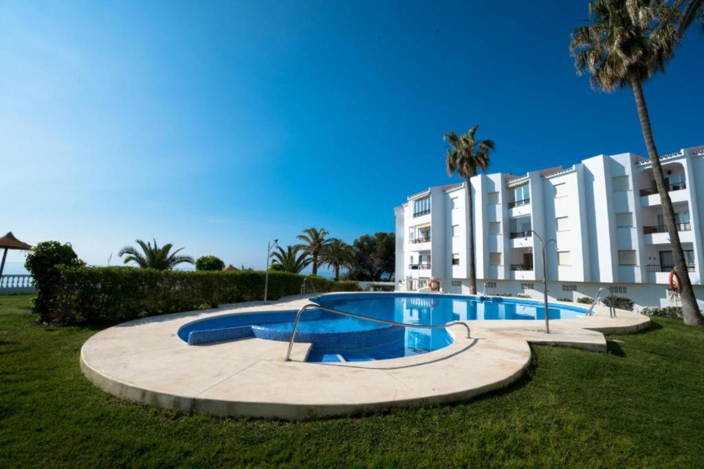 Palmeras 9 Menyber Apartment