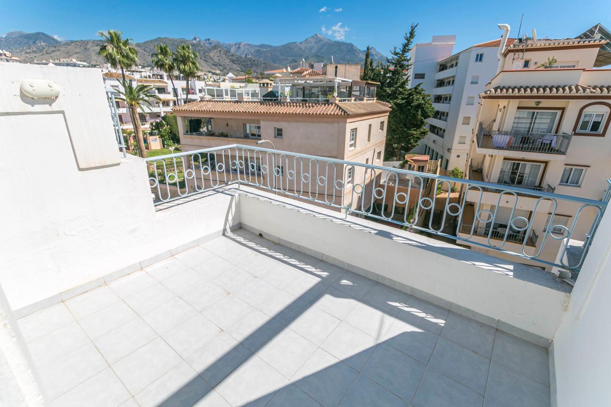Vakantiehuis Canovas Nerja - Casa Adosada Con Piscina Los Huertos 3 Nerja