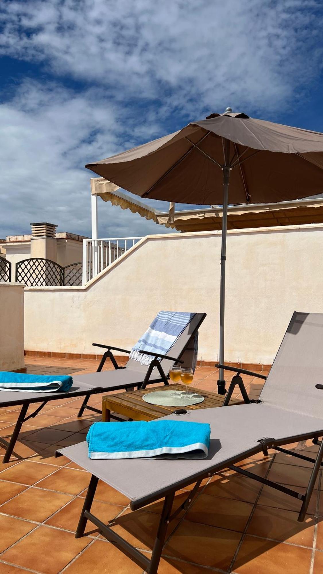 Torrecilla Penthouse With Private Roof Terrace In Close To The Sea Appartement Nerja