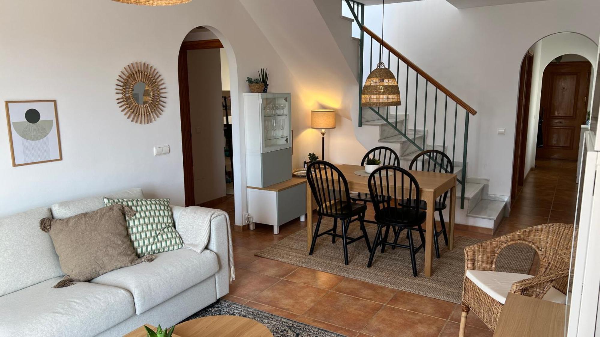Apartment Torrecilla Penthouse With Private Roof Terrace In Close To The Sea