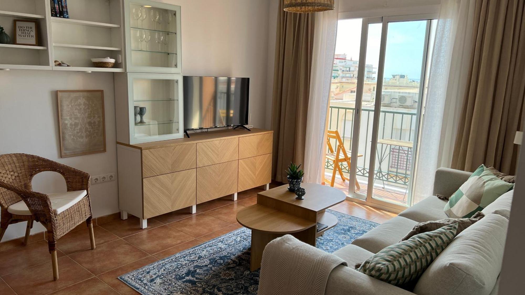 Torrecilla Penthouse With Private Roof Terrace In Close To The Sea Apartment Nerja