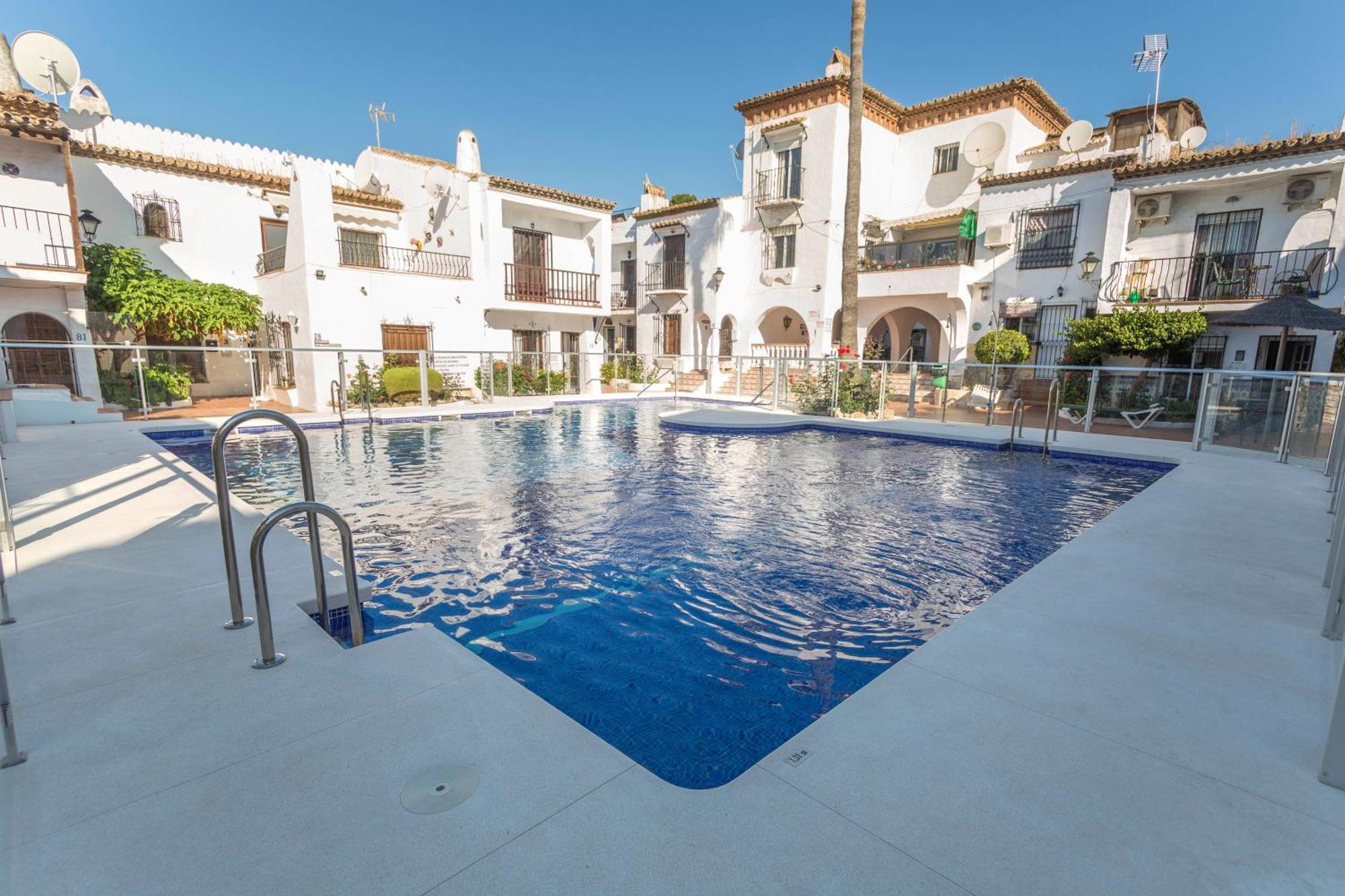 Nueva - Pueblo Andaluz 95 Nerja