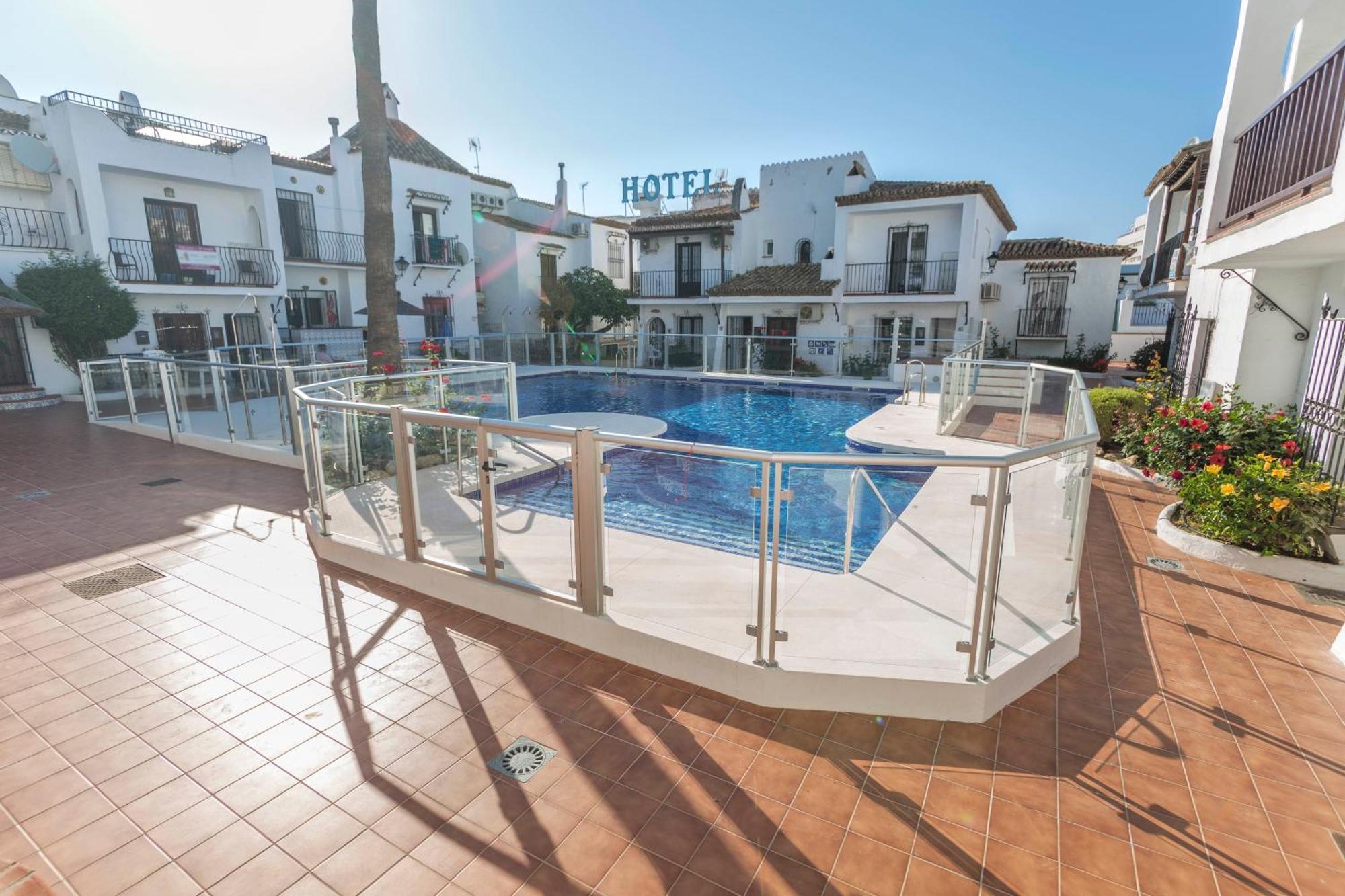 Nueva - Pueblo Andaluz 95 * Nerja