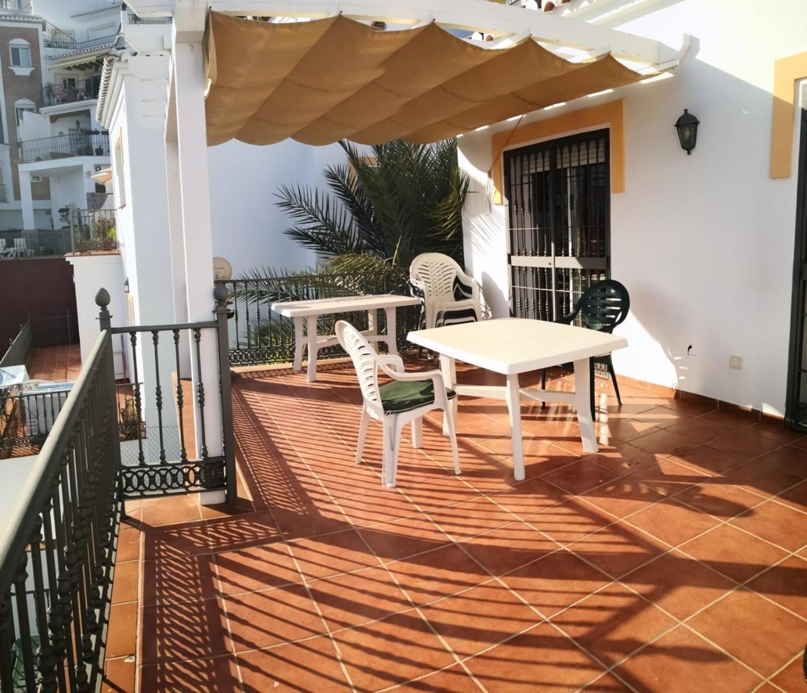 Holiday home 5 Bed Family With Pool