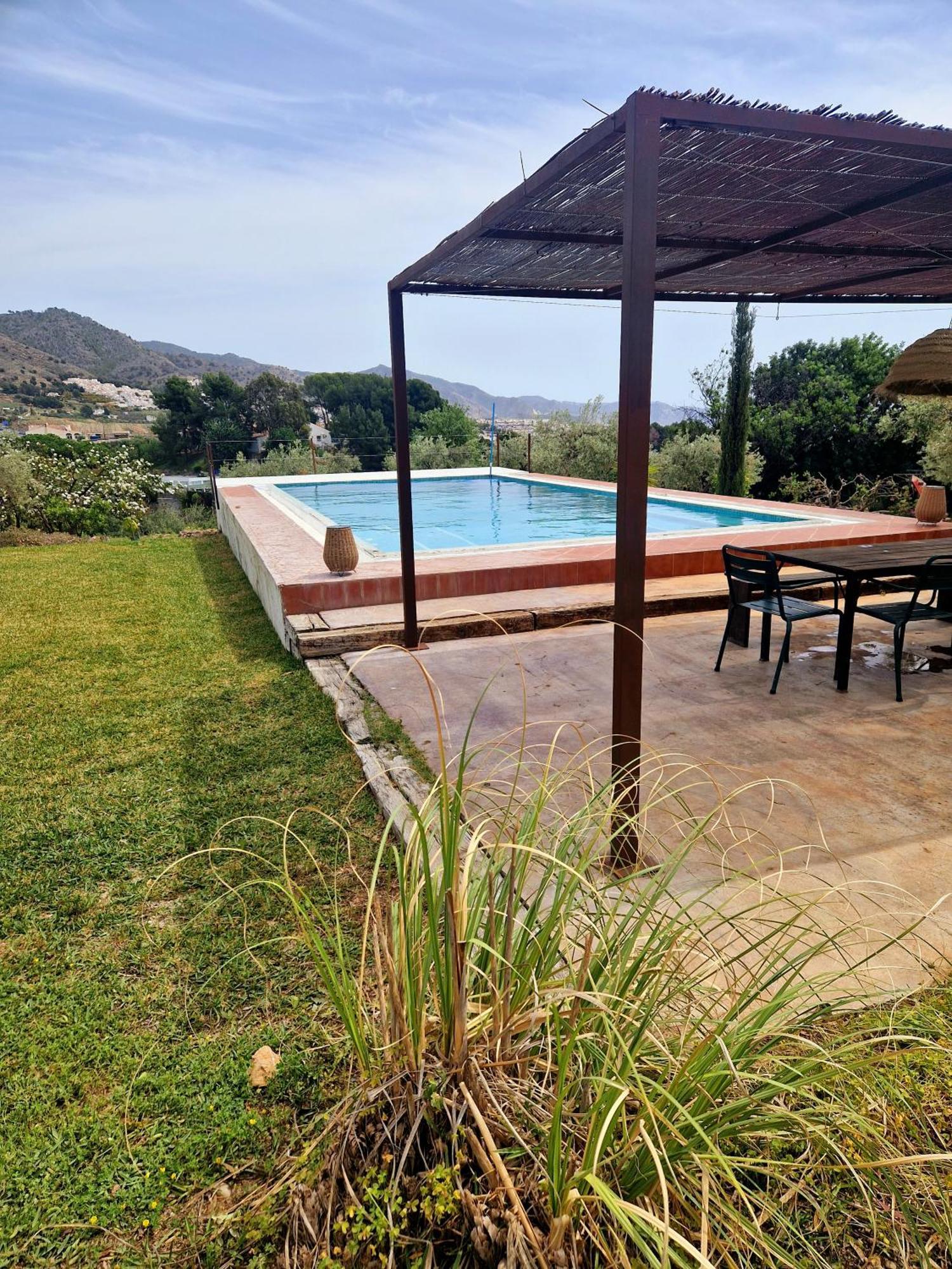 Cortijo Artist Paradise *