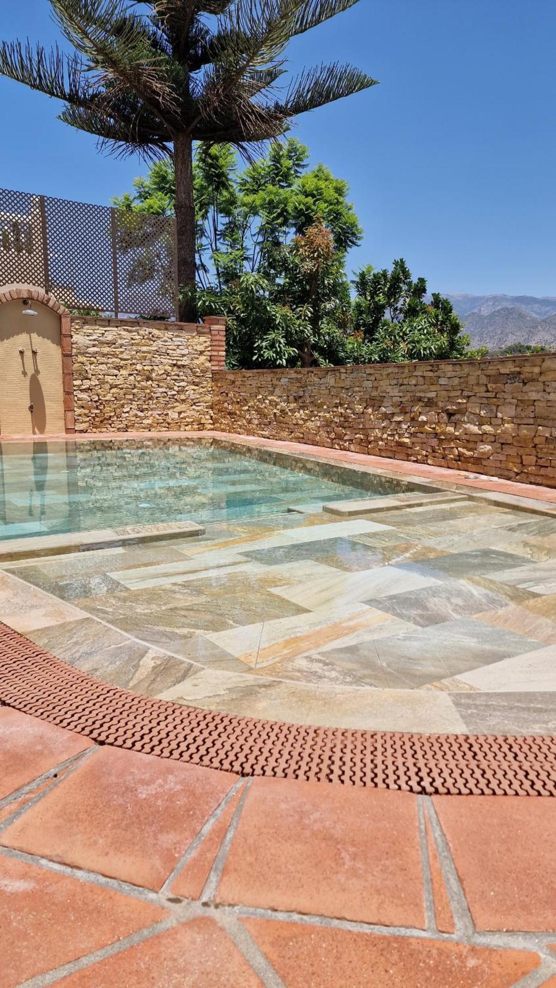 Deluxe Silhouse Villa Nerja