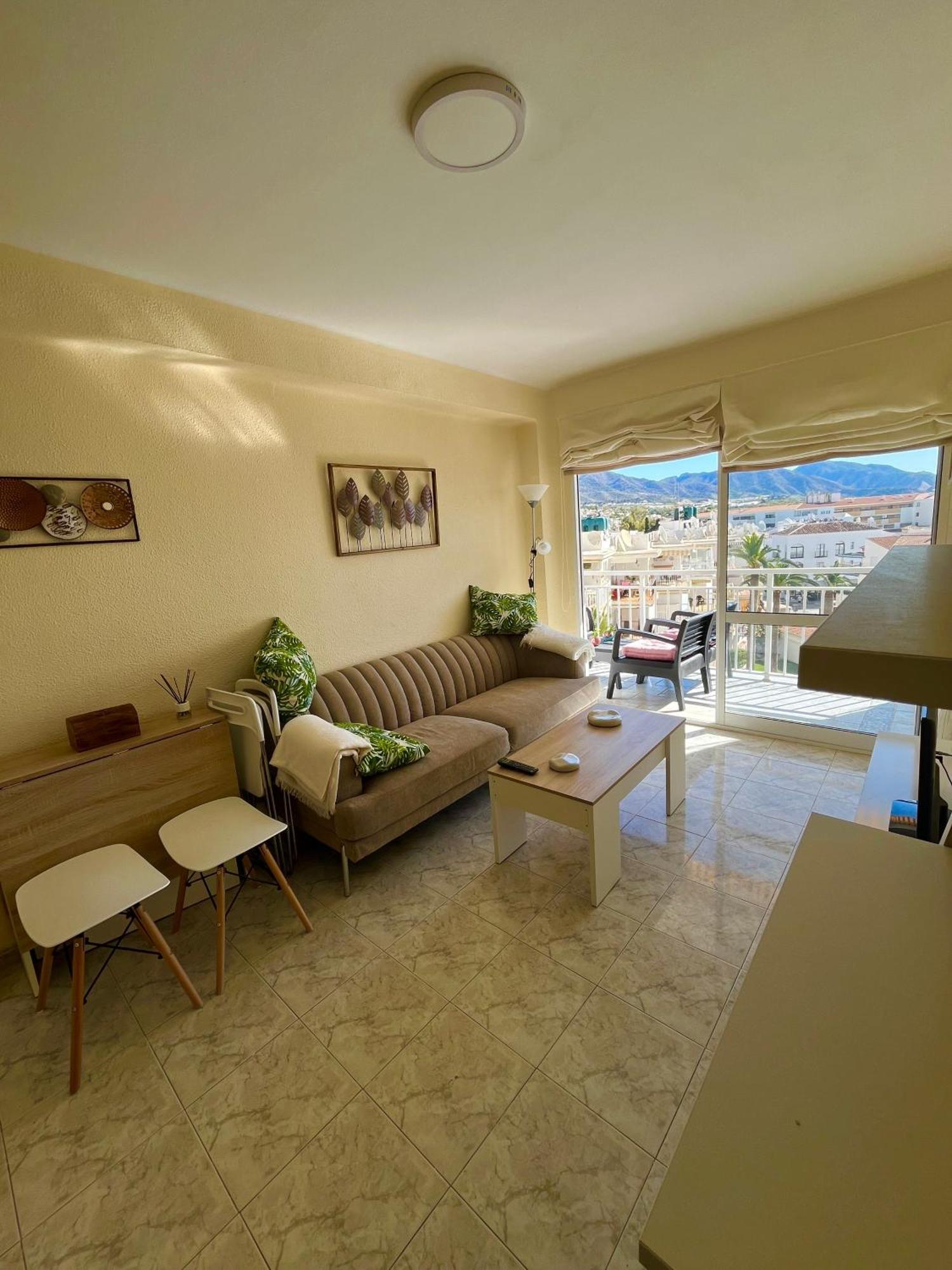 Wonderful Flat With Seaview In Apartment