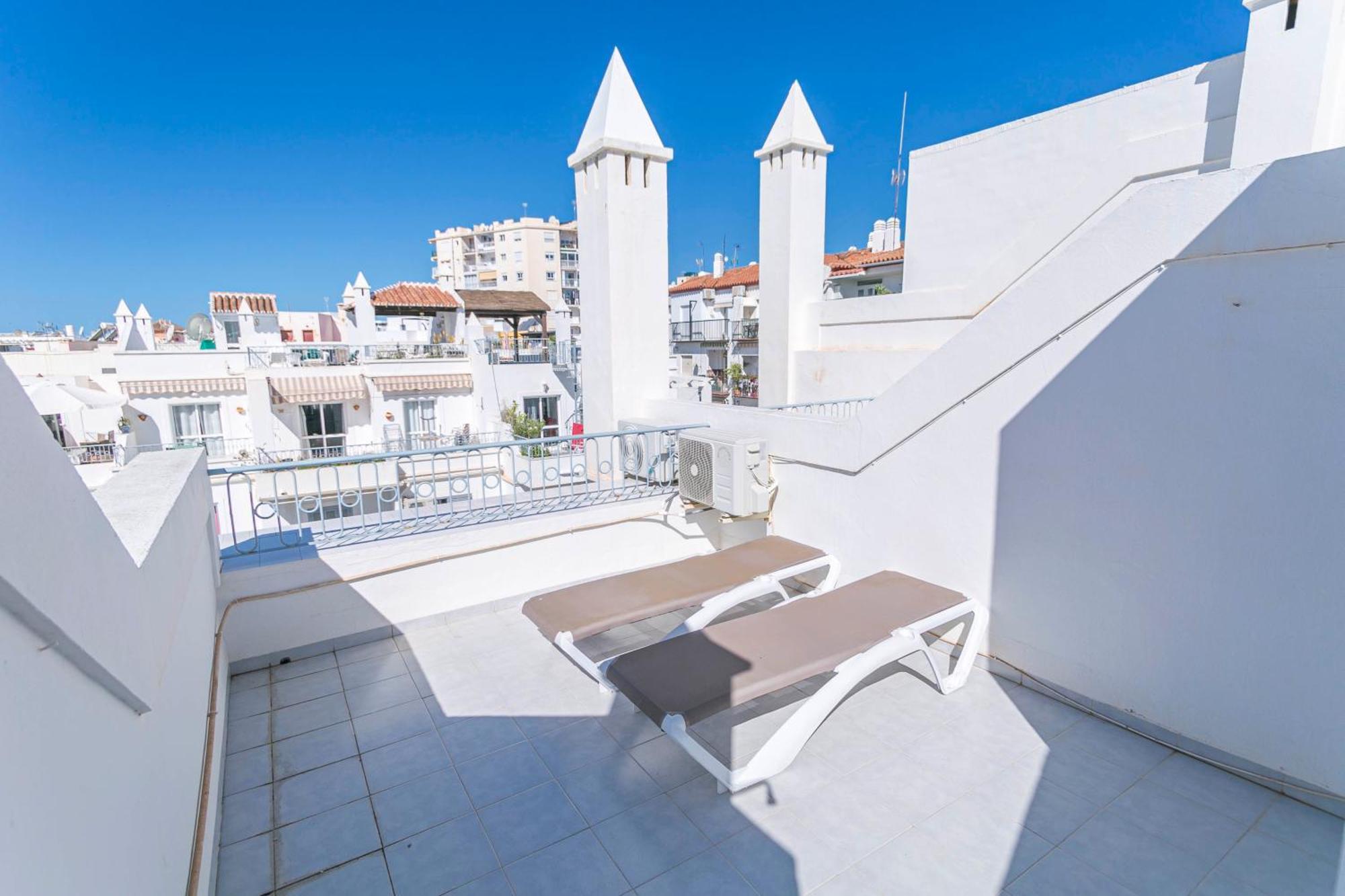 Vakantiehuis Canovas Nerja - Casa Adosada Con Piscina Los Huertos 6 Nerja