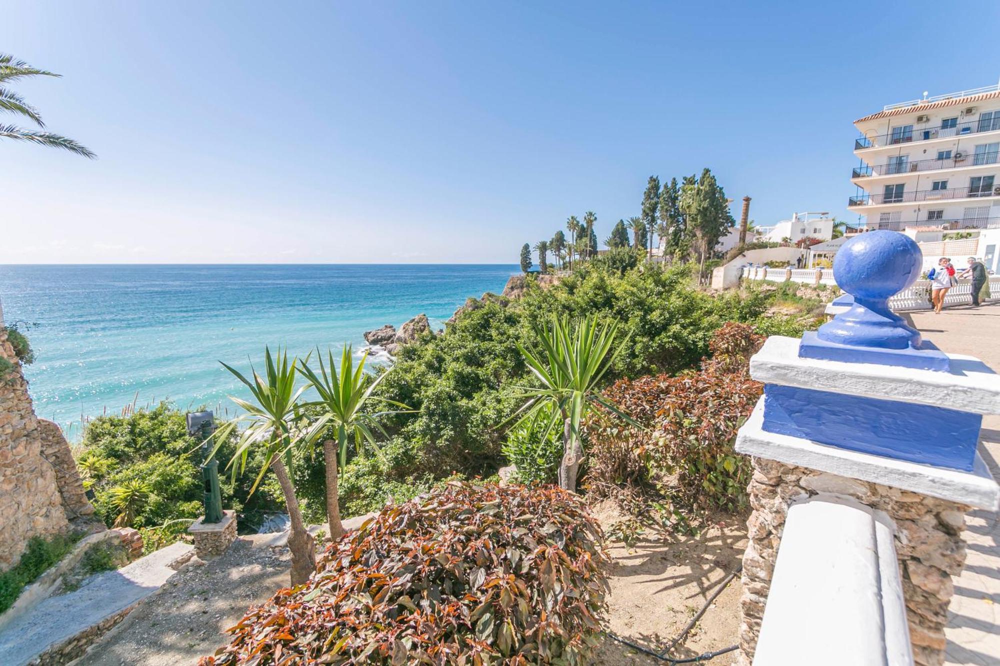 Vakantiehuis Canovas Nerja - Casa Adosada Con Piscina Los Huertos 6 Nerja
