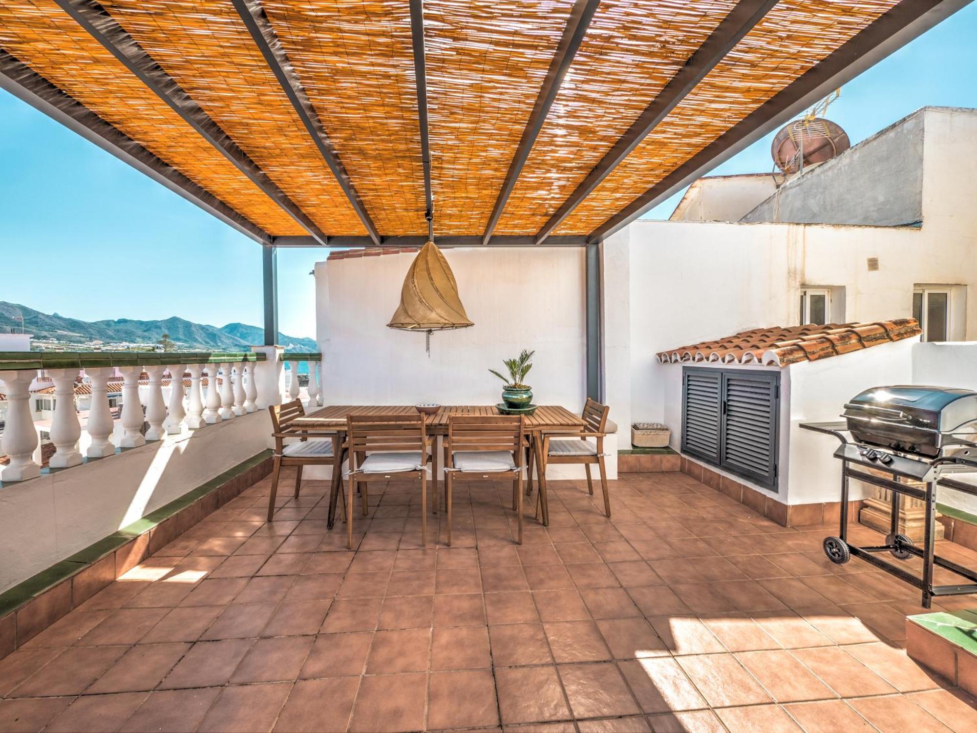 Apartment Penthouse With Rooftop Terrace In Torrecilla