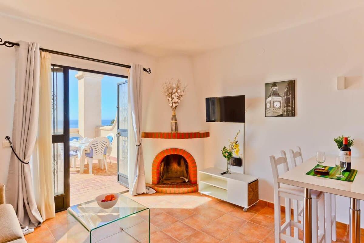 Apartment 18c Palmas, Oasis Nerja