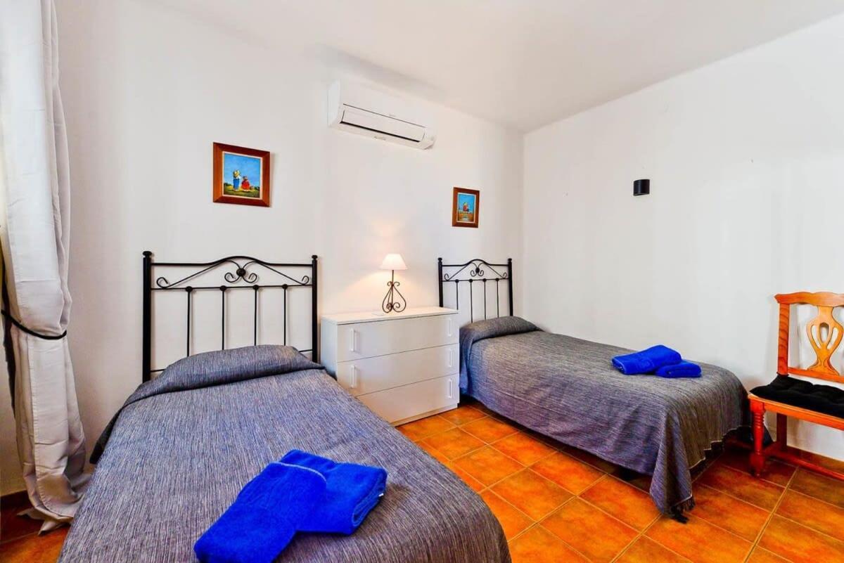 18c Palmas, Oasis Nerja