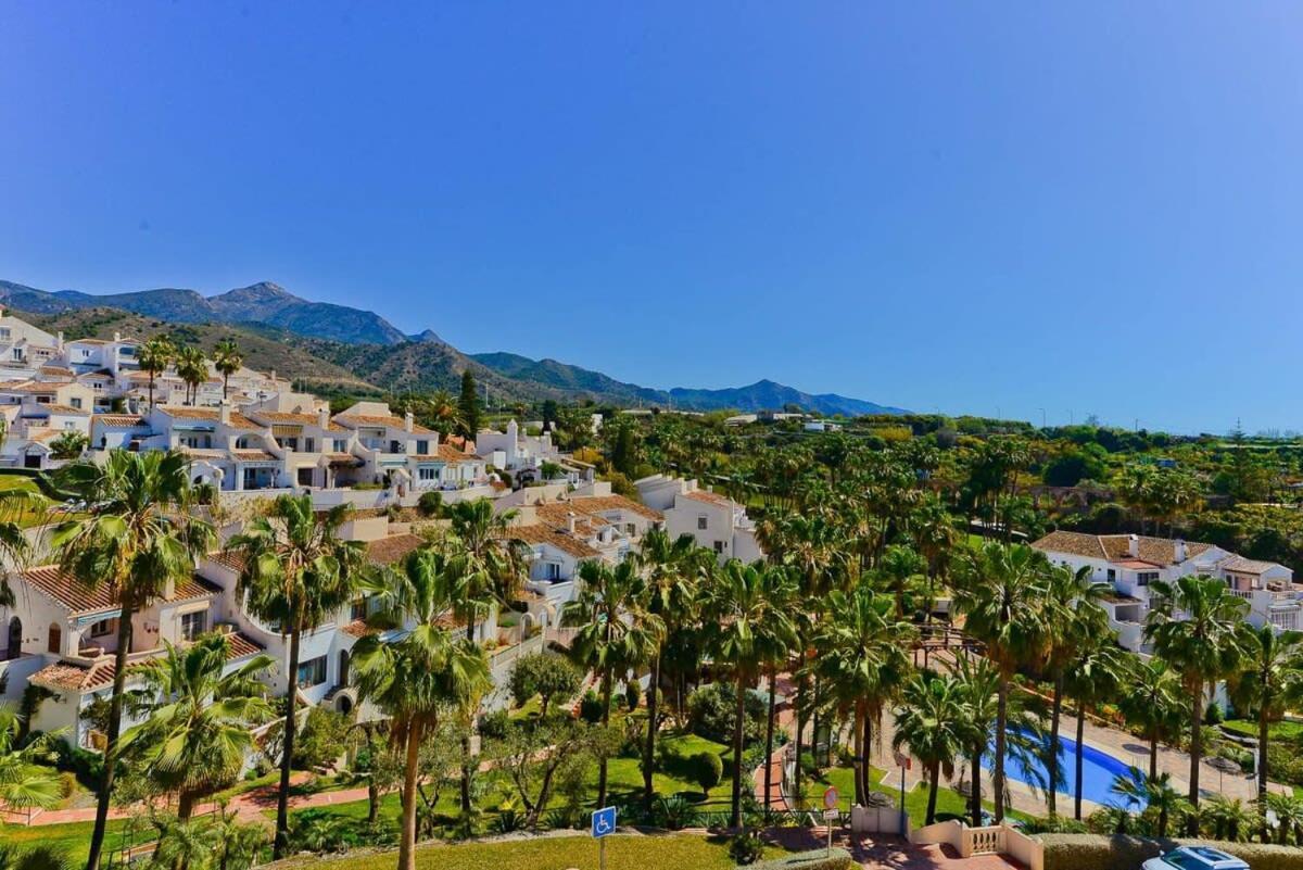Apartment 18c Palmas, Oasis Nerja