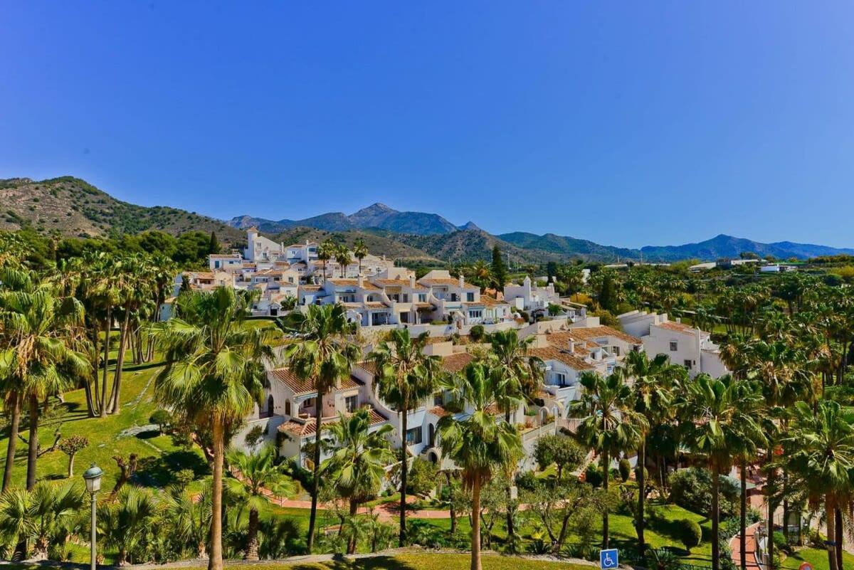 Apartment 18c Palmas, Oasis Nerja