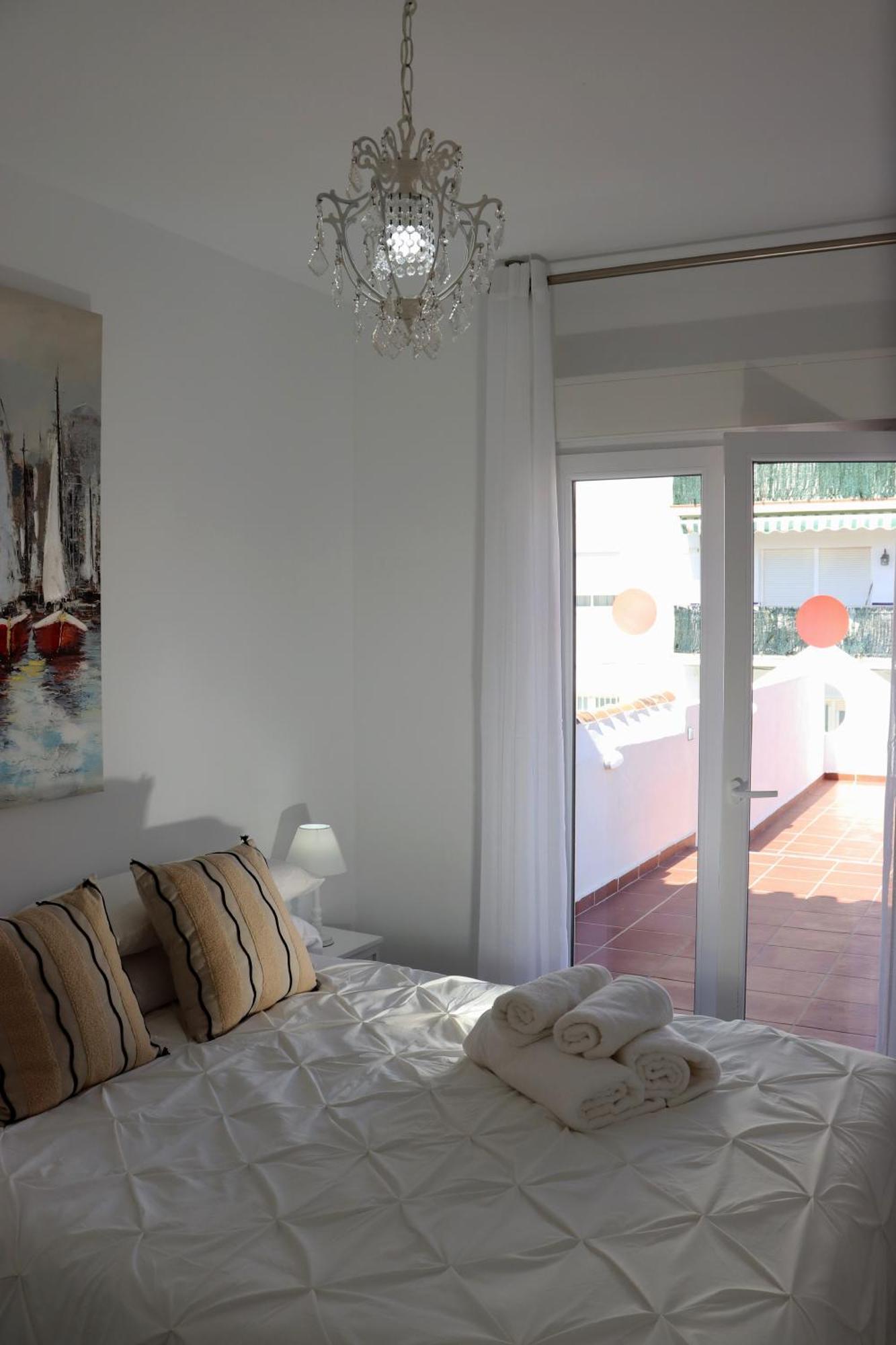 Casa Zuloaga Holidays Piscina Y Playa