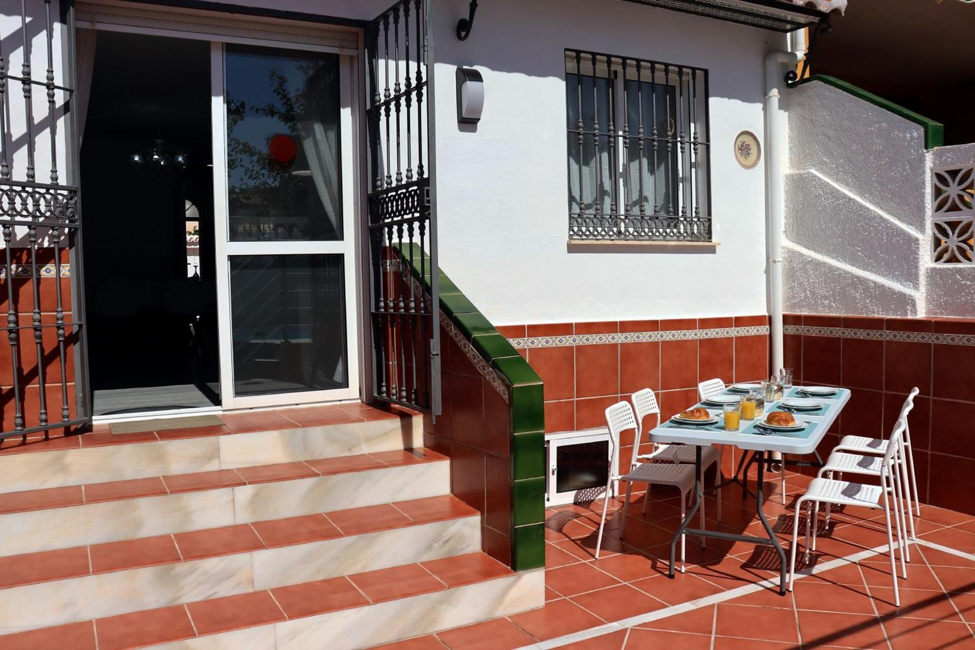 Сasa de vacaciones Casa Zuloaga Holidays Piscina Y Playa *