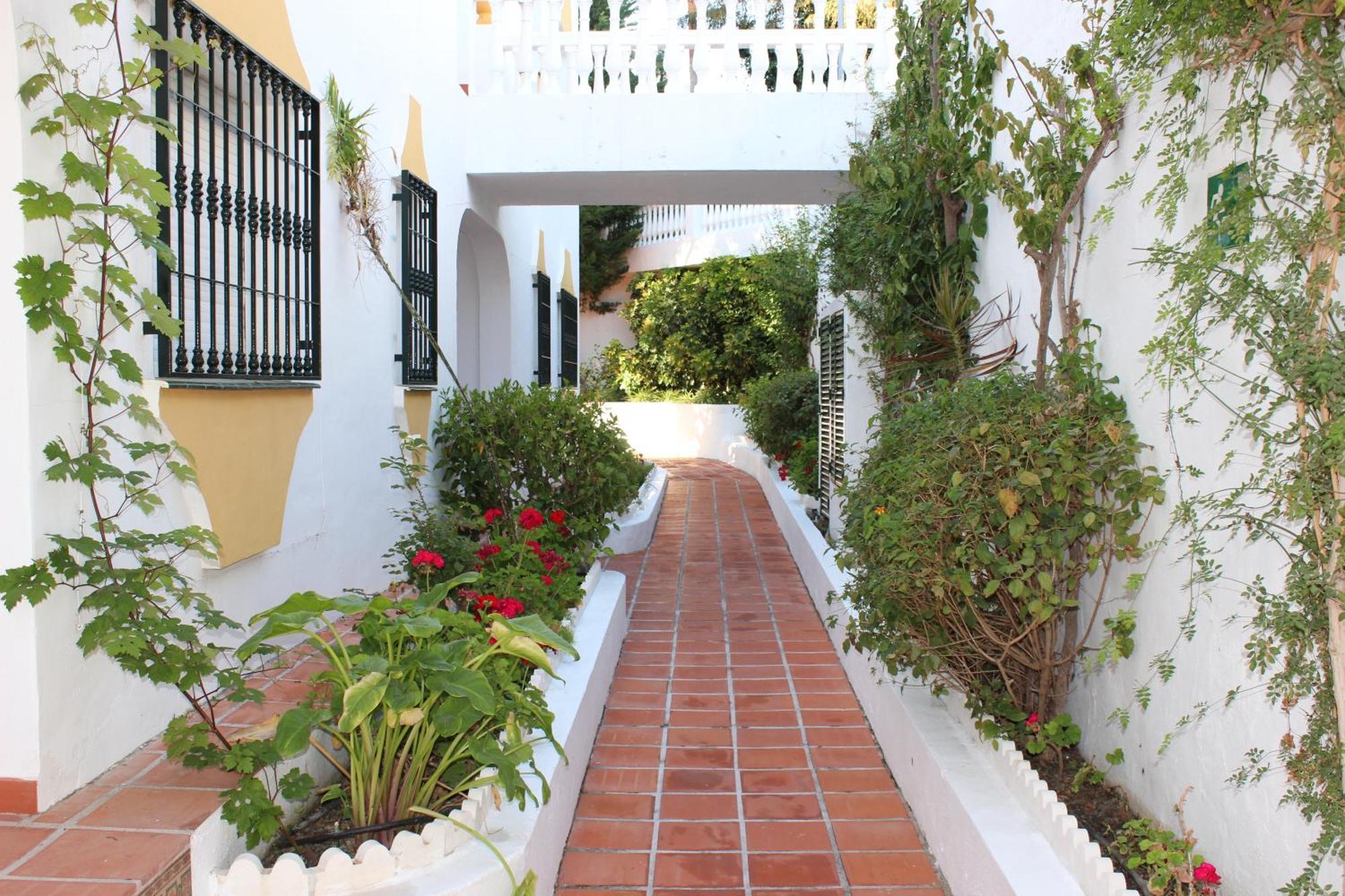 Rosas De Capistrano Apartment