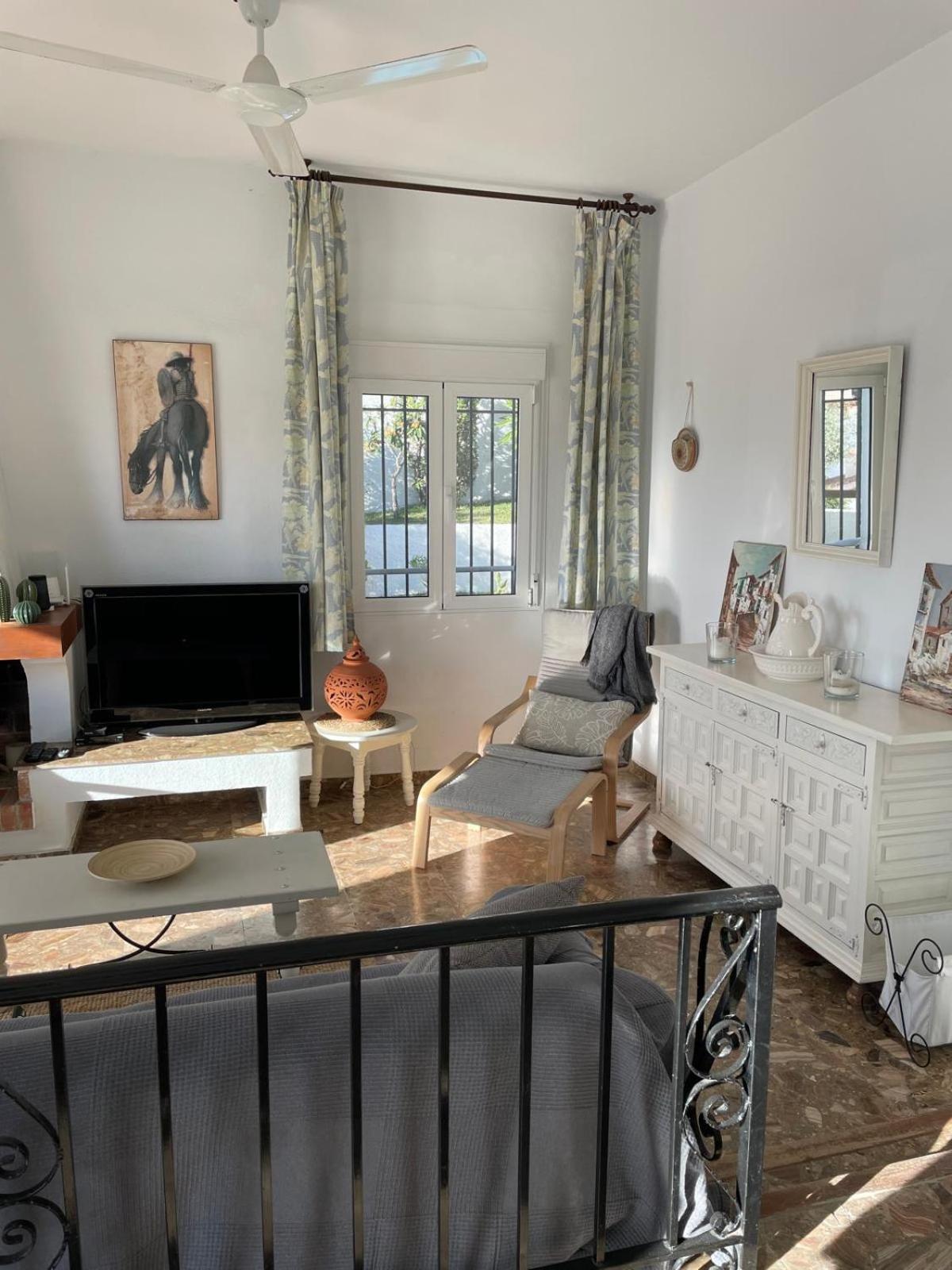 Naricha 1 Menyber Vakantiehuis